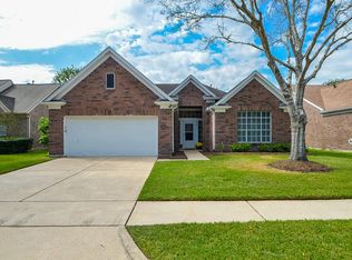 2920 Julie Ann Dr, Pearland, TX 77584
