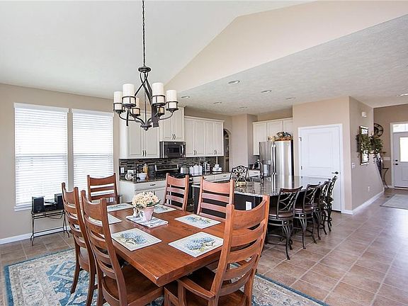 5th image of 1575 Brentfield Dr