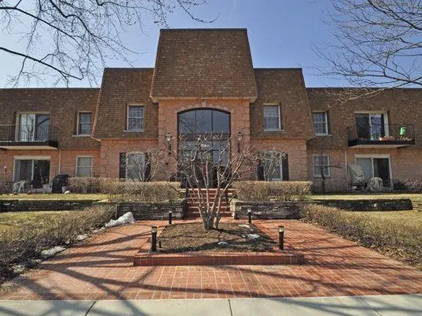 1250 Park Ave W, Highland Park, IL