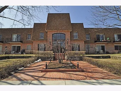 1250 Park Ave W Photo 1