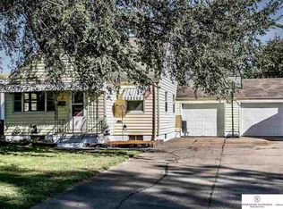 3115 S 43rd St, Omaha, NE 68105