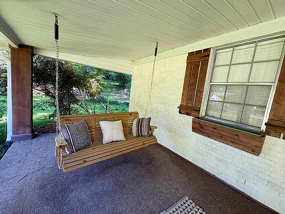 5th image of 308 Farley Ln