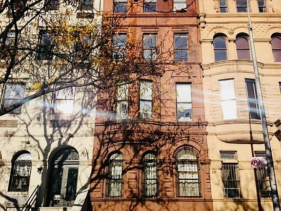 5th image of 123 W 92nd St APT 4A