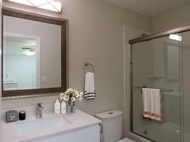 2 Bed 2 Bath