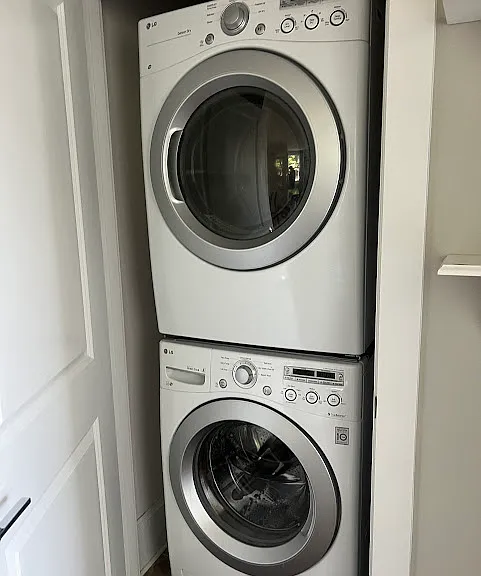 700 Finsbury St #207 — Photo 13