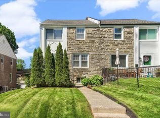 1228 Cobbs St, Drexel Hill, PA 19026