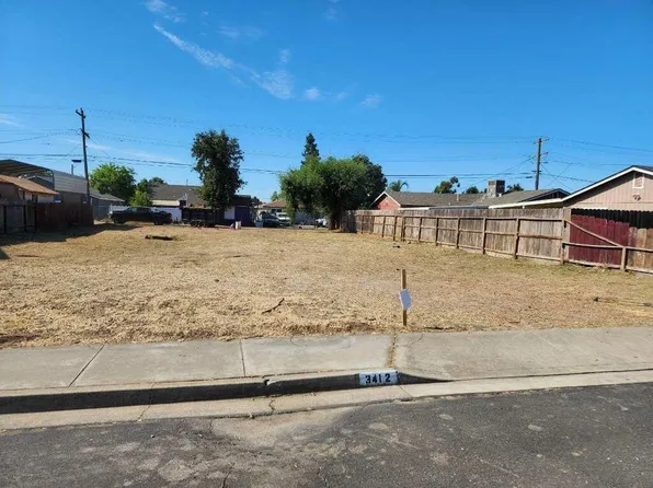 3412 High St, Riverbank, CA 95367
