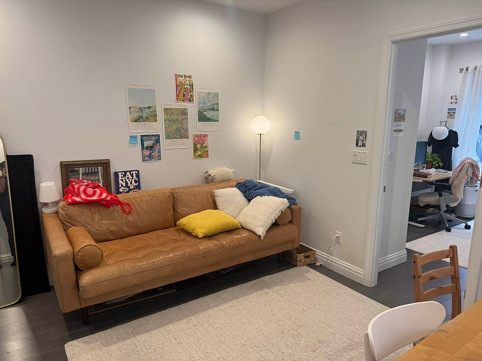 1st image of 210 W 109th St APT 24