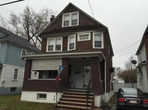 85 E Vaughn St, Kingston, PA 18704