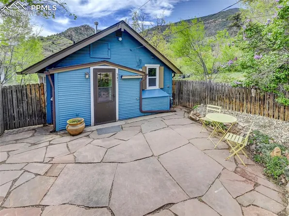 347 Pilot Knob Ave, Manitou Springs, CO 80829