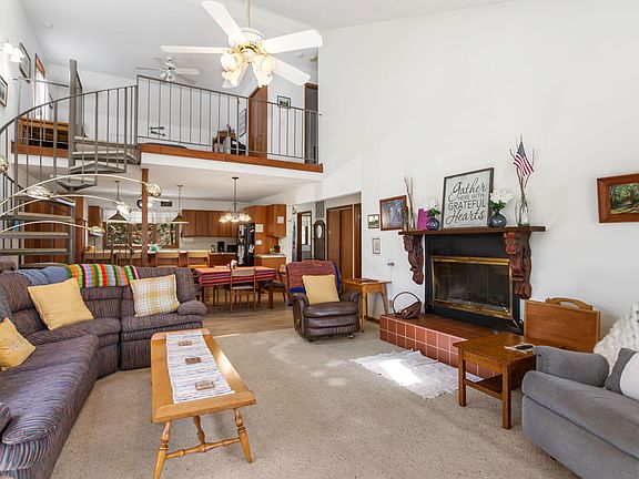 5th image of 7177 Orchard Lake Dr