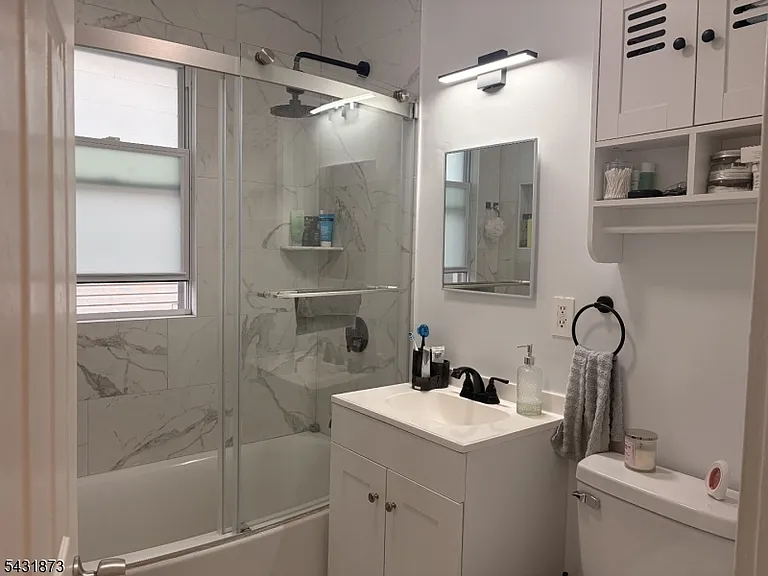 32 Hamilton Ave #2 — Photo 6