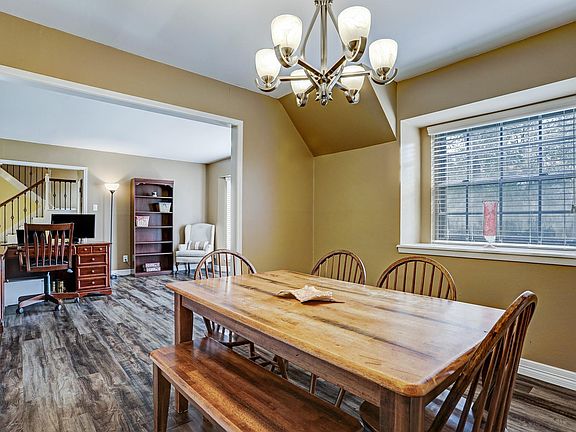 5th image of 4107 Elderwood Dr