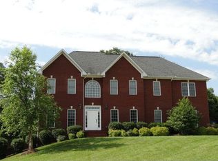 992 Stonebridge Cir, Cookeville, TN 38501