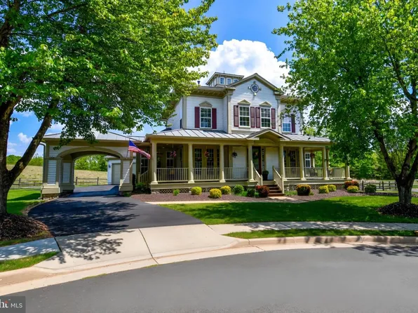 3582 Dell Ct, Warrenton, VA 20187