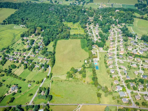 512 Claude Simmons Rd, Johnson City, TN 37604