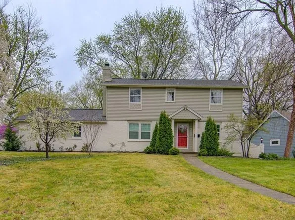 9623 Lowell Ave, Overland Park, KS 66212