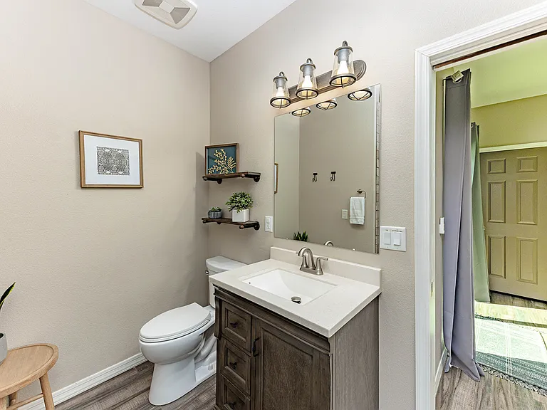 820 Avalon Ave — Photo 40