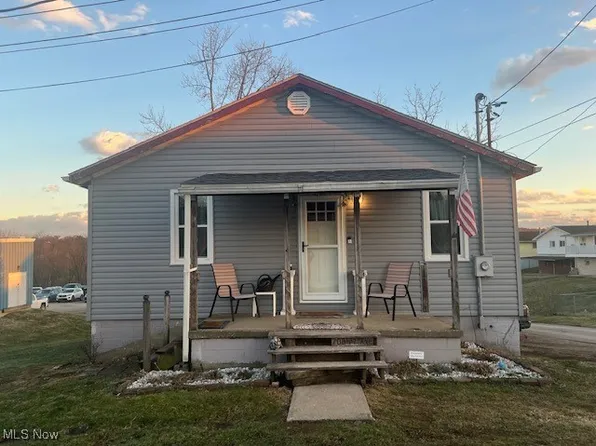 708 1/2 7th Ave, Parkersburg, WV 26101