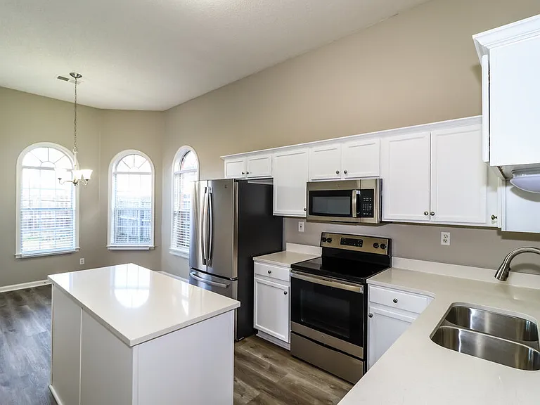 2770 Java Dr — Photo 7