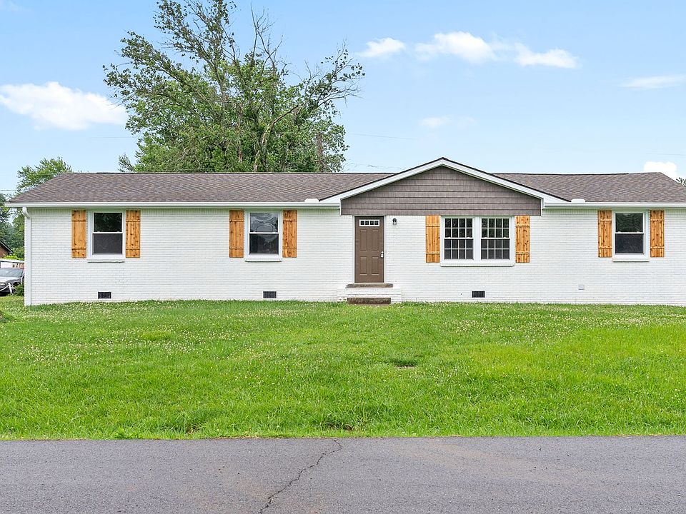 1st image of 2237 Robin Dr