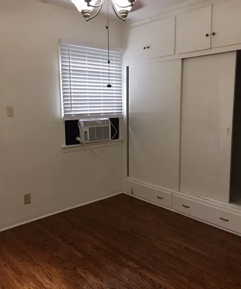 2333 3/4 Florencita Ave #3/4 — Photo 3