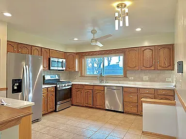539 W Rose Ave — Photo 9