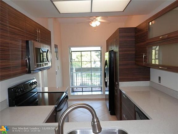 3rd image of 2027 SW 15th St APT 174