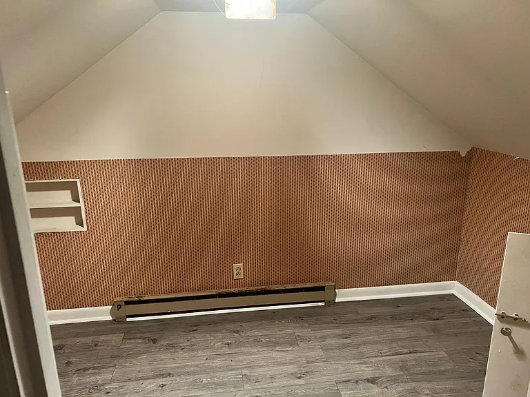 405 Chadwell Dr — Photo 12