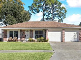 2049 Laurel Ave, Terrytown, LA 70056