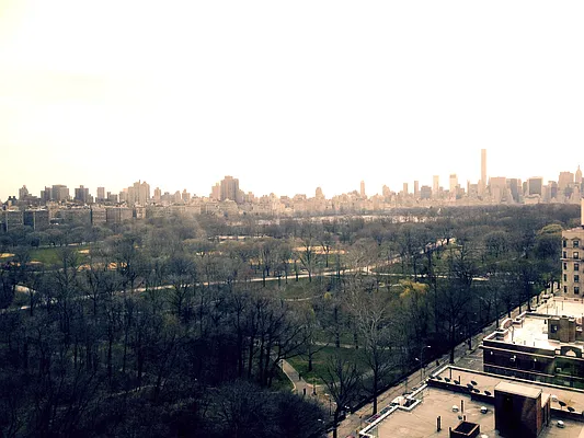 Sold by Roxann Realty LLC | media 32