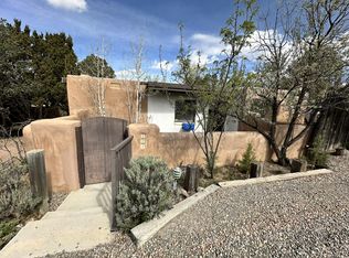 292 Calle Loma Norte, Santa Fe, NM 87501
