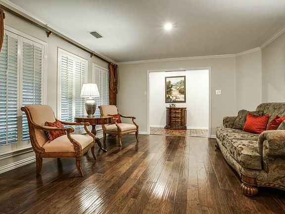 4th image of 10559 Les Jardins Dr