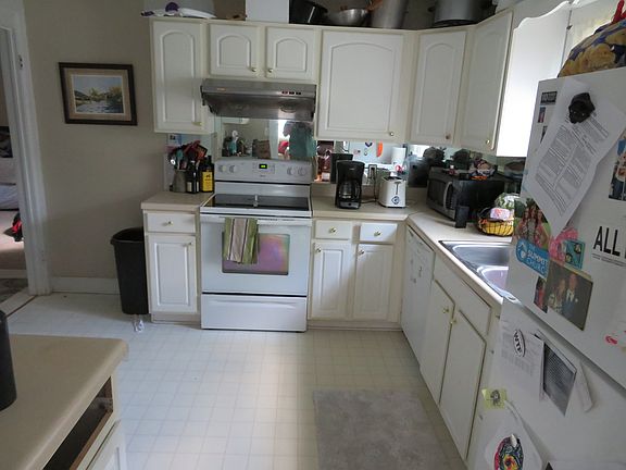 4th image of 2232 Sherwood Dr