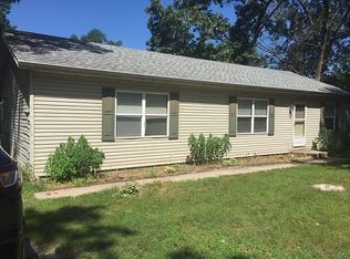 10816 Potomac Dr, Demotte, IN 46310