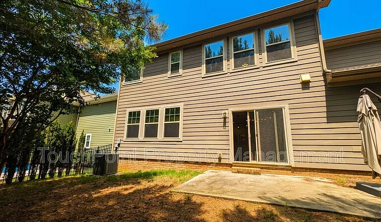 1019 Hamilton Mill Dr — Photo 26