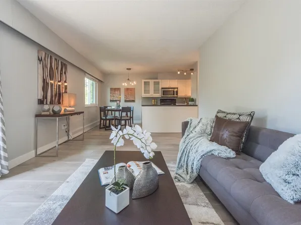 711 E 6th Ave #405, Vancouver, BC V5T 1L7