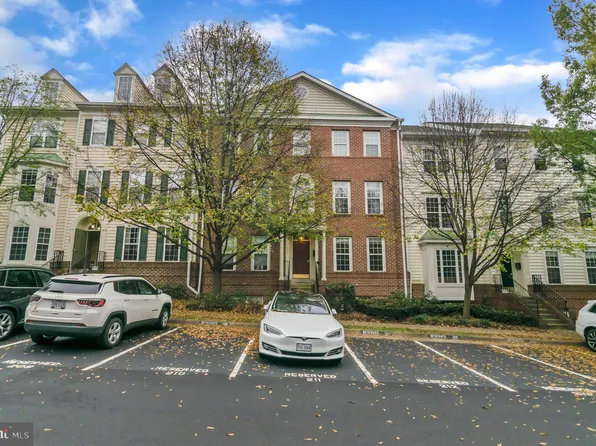 1573 Northern Neck Dr APT 150, Vienna, VA 22182