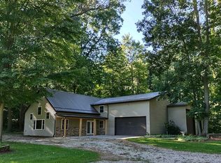 9860 Towner Rd, Portland, MI 48875