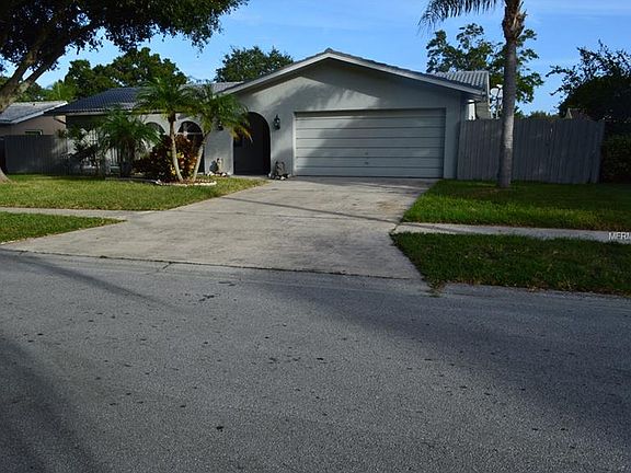 2nd image of 2049 Egret Dr
