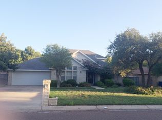 1001 Eden Ln, Laredo, TX 78045