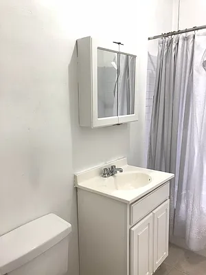 Rented by Bruma Realty LLC | media 3