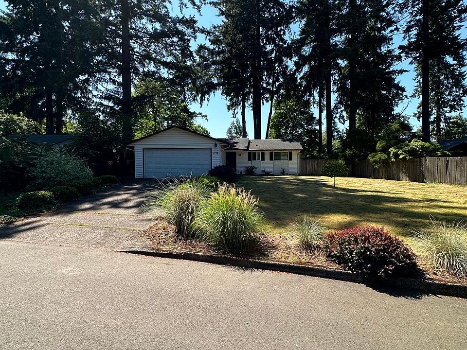 1st image of 1214 NE 129th Ave