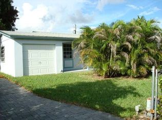 9725 SW 166th Ter, Miami, FL 33157