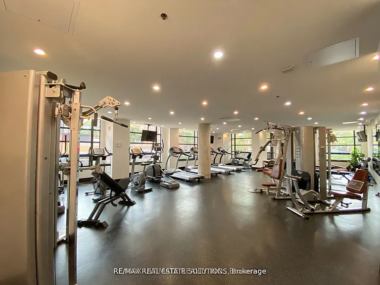 88 Colgate Ave #Penthouse 01 — Photo 12