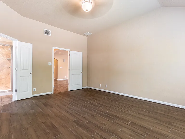 7111 Watertrout Bay — Photo 23