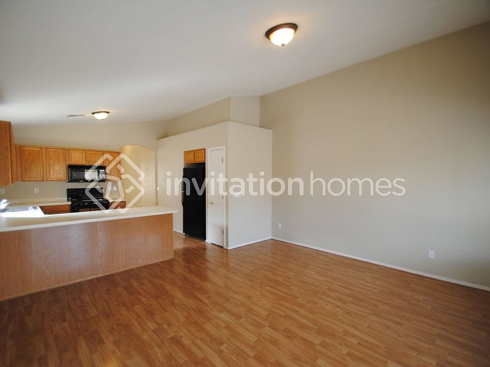 2nd image of 11022 E Delta Ave