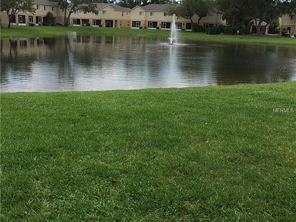 2nd image of 421 Wilton Cir
