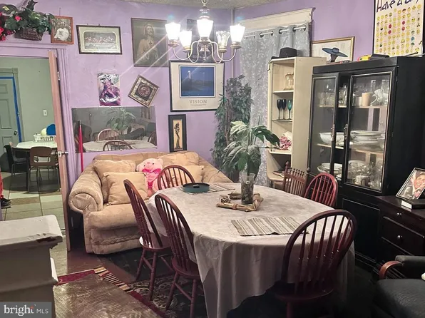 163 Hoffman Ave, Trenton, NJ 08618