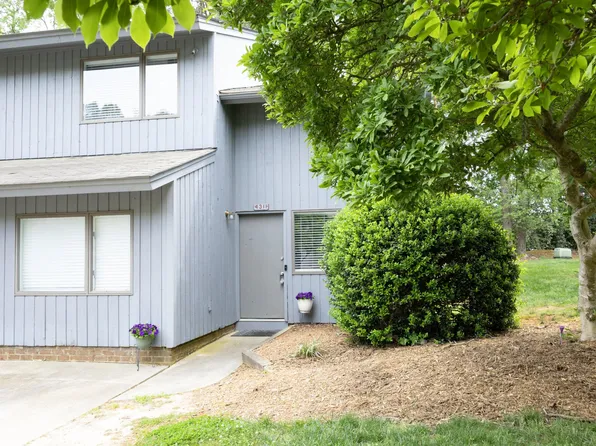 4311 Hunters Club Dr, Raleigh, NC 27606